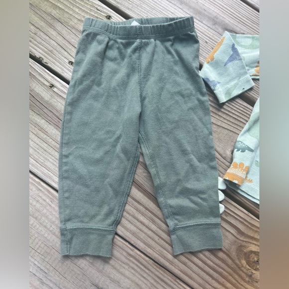 Infant Baby 12M Carter's Dinosaur long sleeve top & pants Set - Picture 5 of 6